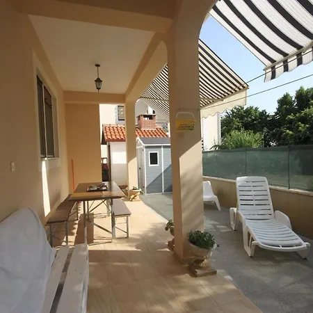 Danica Diklo / Very Close To The Beach Apartamento Zadar