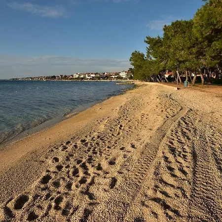 Danica Diklo / Very Close To The Beach Apartamento